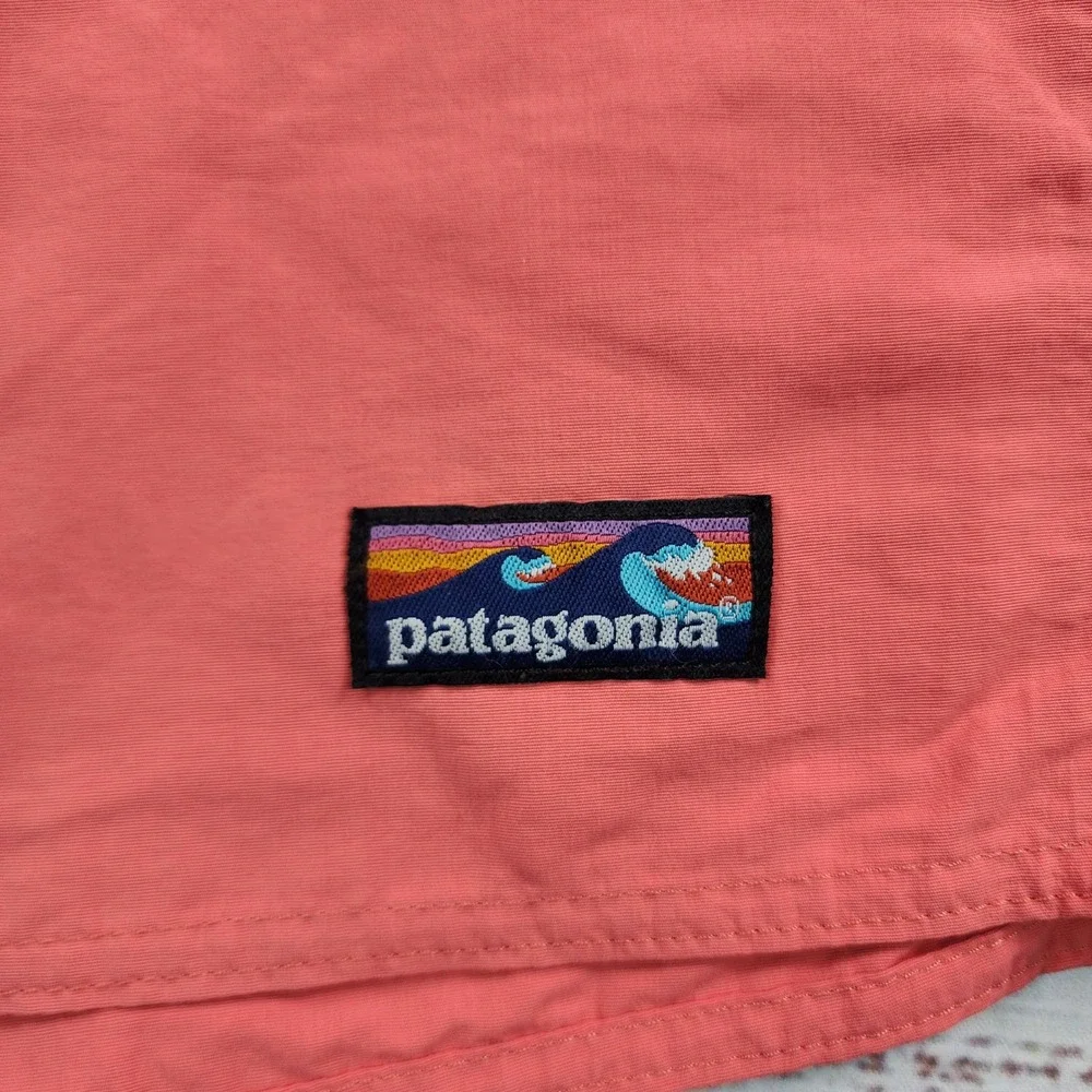 Patagonia‎ Scallop Hem Wavefarer Board Shorts Mens 29 Coral Pink Trunks 86731